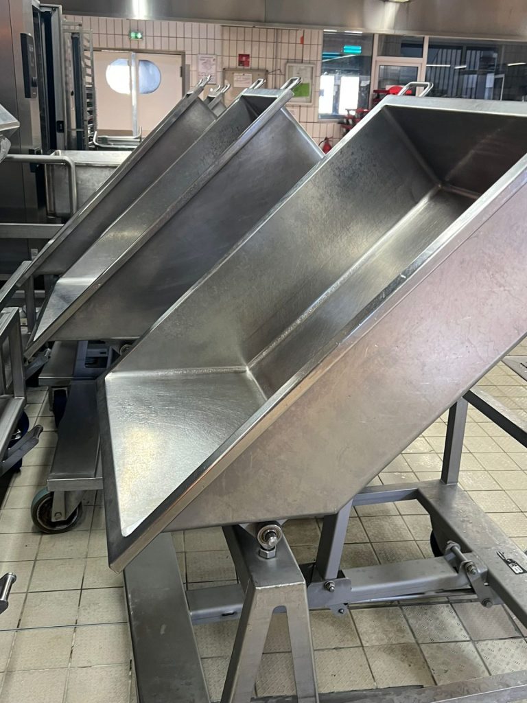visite cuisine centrale mars 2024 cuves basculées de cuisine